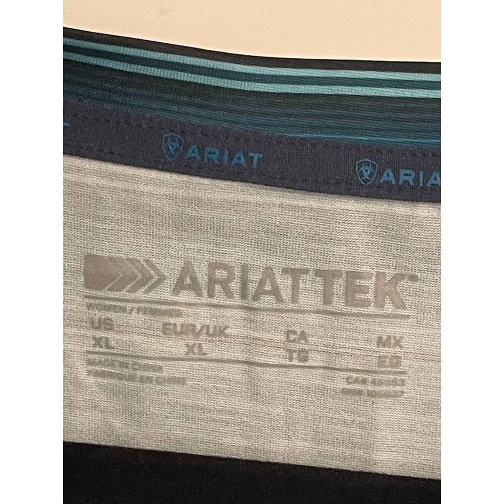 Ariat Laguna AriatTEK® V-Neck Short Sleeve Top Sun Protection Fabric™ Size XL - Picture 7 of 11